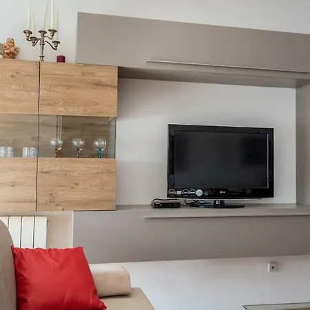 Split2 Apartment *